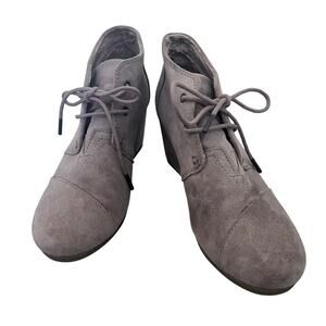 TOMS Women's‎ 8.5W Desert Boot Beige Sand Suede Wedge Heel Ankle Bootie Lace Up